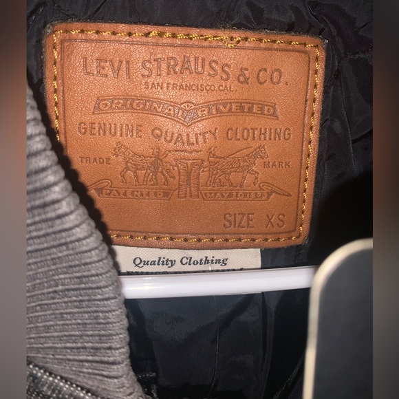LEVIS CHESNUT VARSITY JACKET - Picture 2 of 6